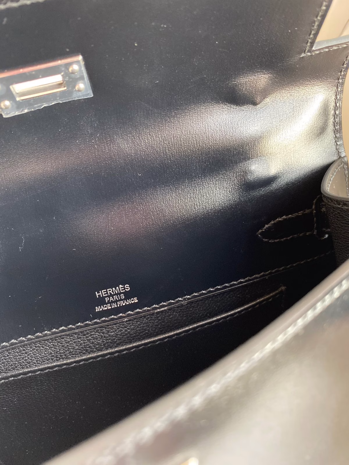 Hermes Kelly Pochette Handmade Bag In Black Box Calfskin - Image 5