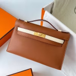 Hermes HSS Kelly Pochette Bicolor Bag in Gold and Craie Swift Calfskin - Image 6
