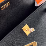 Hermes Kelly Pochette Handmade Bag In Black Chevre Mysore Leather - Image 2