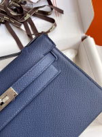 Hermes Kelly Pochette Handmade Bag In Blue Saphir Epsom Calfskin - Image 8