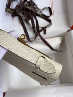 Hermes Kelly Pochette Handmade Bag In Craie Epsom Calfskin - Image 2