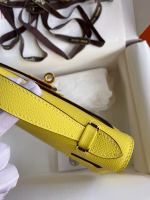 Hermes Kelly Pochette Handmade Bag In Lime Epsom Calfskin - Image 2