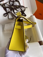 Hermes Kelly Pochette Handmade Bag In Lime Epsom Calfskin - Image 3