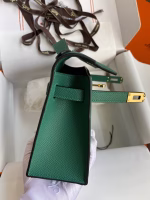 Hermes Kelly Pochette Handmade Bag In Malachite Epsom Calfskin - Image 3