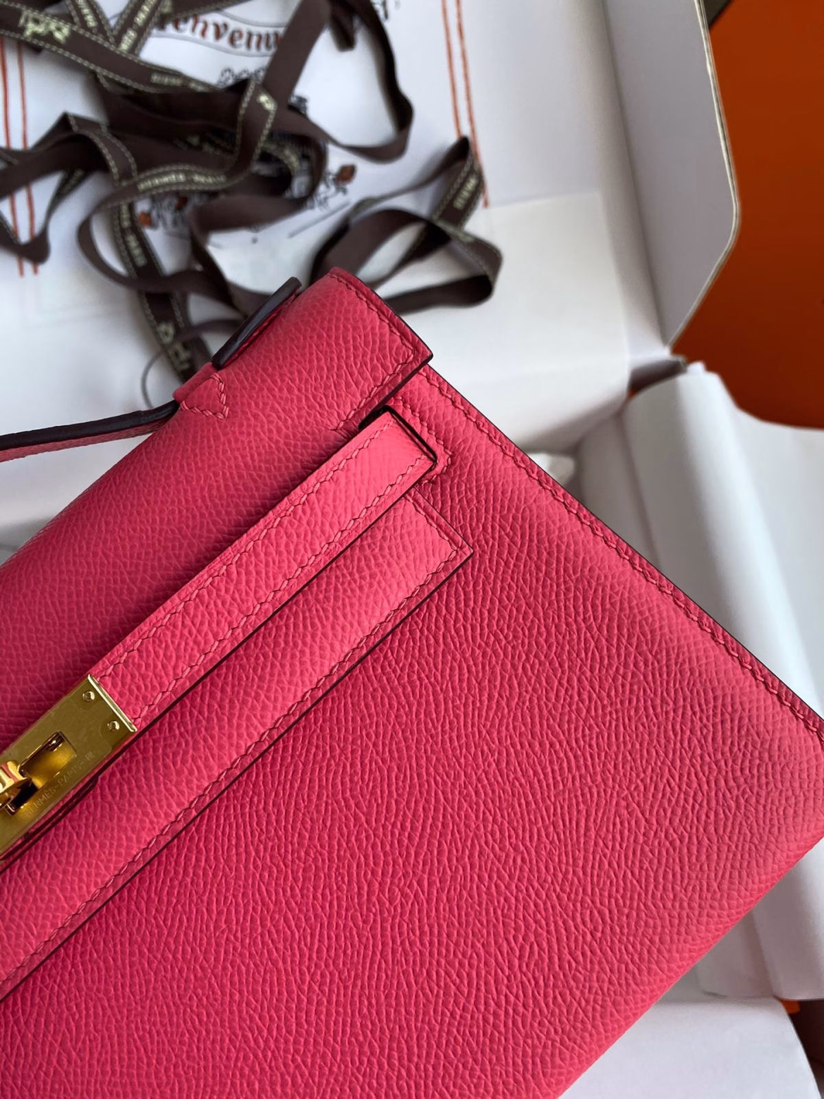 Hermes Kelly Pochette Handmade Bag In Rose Lipstick Epsom Calfskin - Image 8