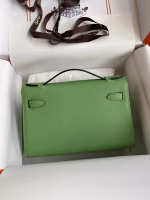 Hermes Kelly Pochette Handmade Bag In Vert Cypres Epsom Calfskin - Image 6