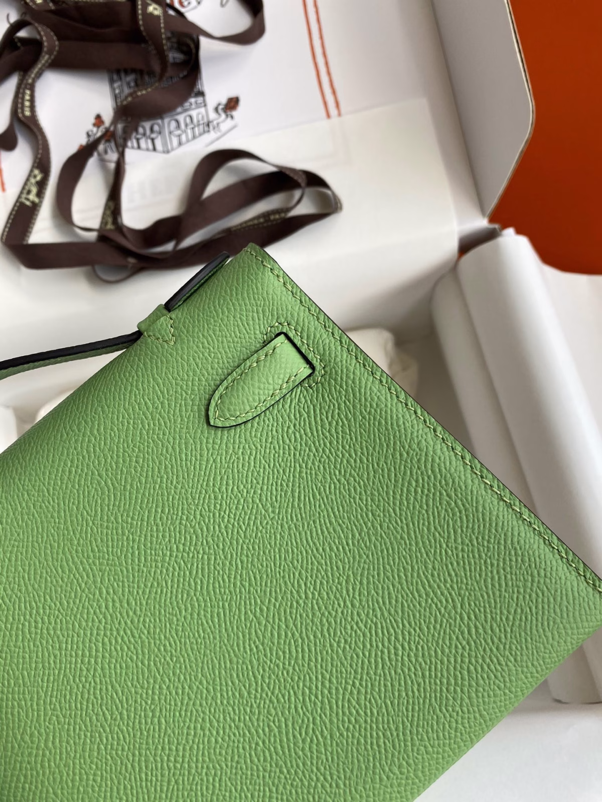 Hermes Kelly Pochette Handmade Bag In Vert Cypres Epsom Calfskin - Image 9