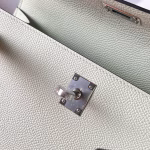 Hermes Kelly Pochette Handmade Bag In Vert Fizz Epsom Calfskin - Image 5