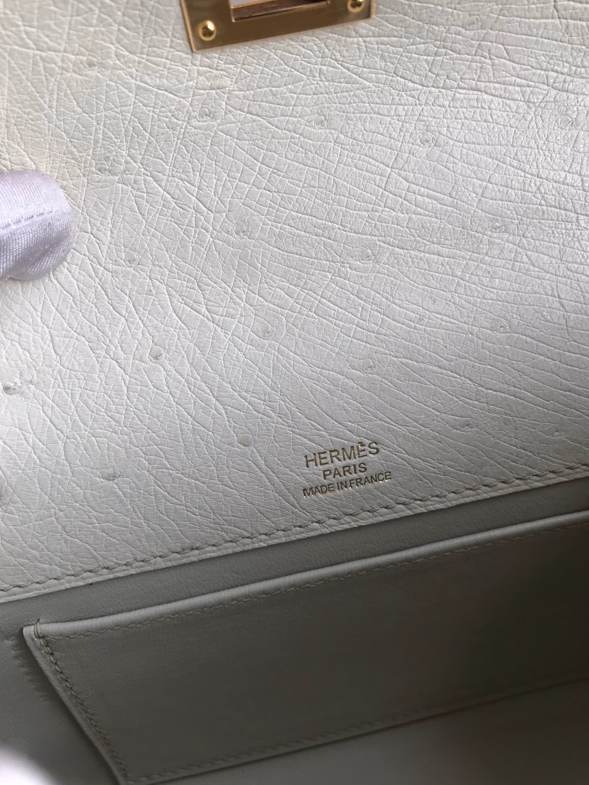 Hermes Kelly Pochette Handmade Bag In Beton Ostrich Leather - Image 5