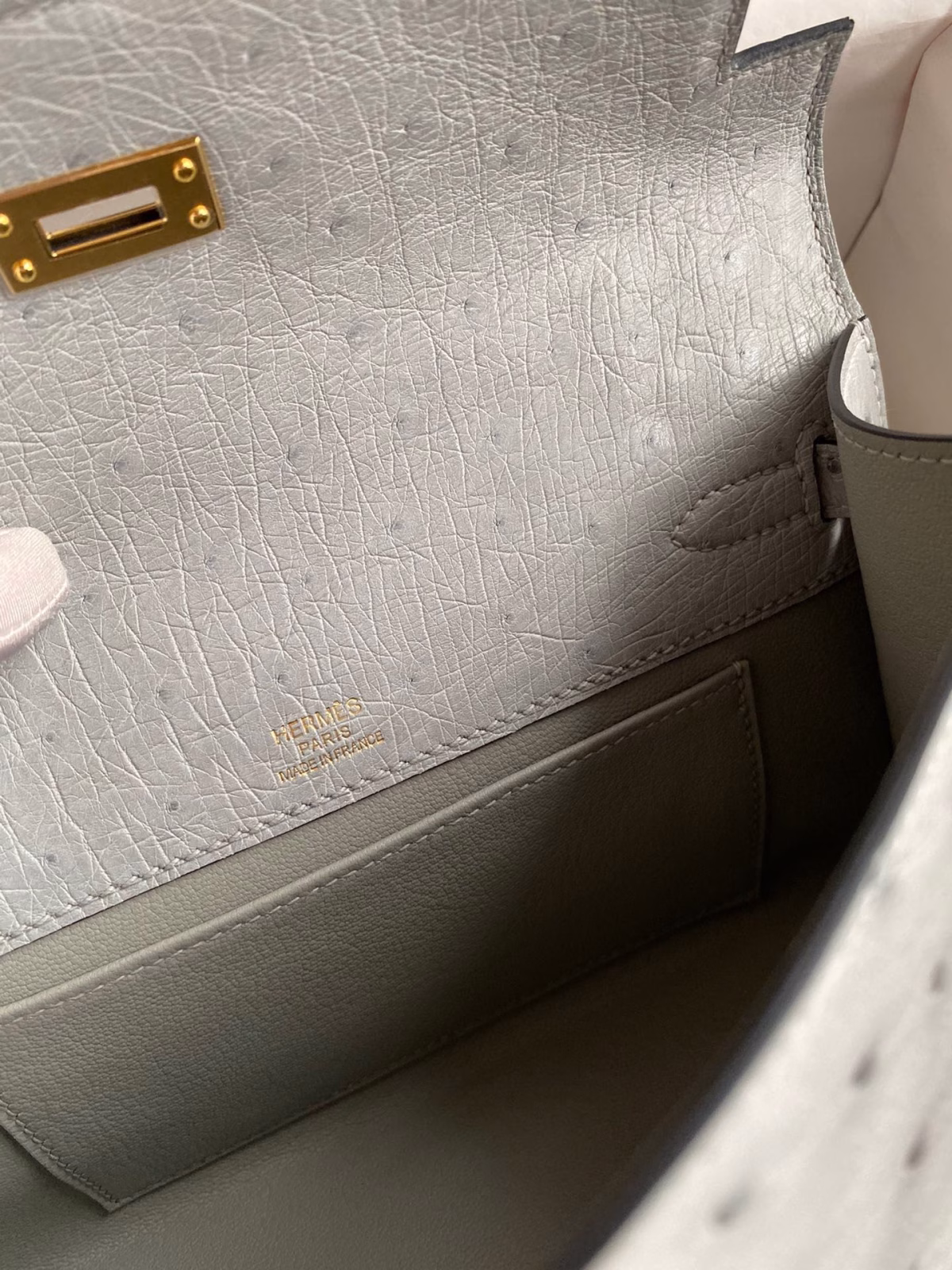 Hermes Kelly Pochette Handmade Bag In Blue Glacier Ostrich Leather - Image 5