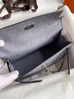 Hermes Kelly Pochette Handmade Bag In Gris Agate Ostrich Leather - Image 4