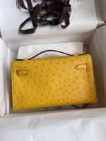 Hermes Kelly Pochette Handmade Bag In Jaune Ambre Ostrich Leather - Image 8