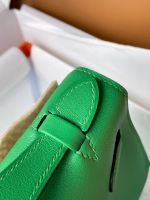 Hermes Kelly Pochette Handmade Bag In Bamboo Swift Calfskin - Image 4