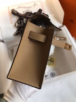 Hermes Kelly Pochette Handmade Bag In Biscuit Swift Calfskin - Image 3