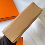 Hermes Kelly Pochette Handmade Bag In Chai Swift Calfskin - Image 4