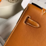 Hermes Kelly Pochette Handmade Bag In Gold Swift Calfskin - Image 4