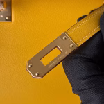 Hermes Kelly Pochette Handmade Bag In Jaune Ambre Swift Calfskin - Image 8