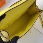 Hermes Kelly Pochette Handmade Bag In Lime Swift Calfskin - Image 3