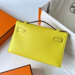Hermes Kelly Pochette Handmade Bag In Lime Swift Calfskin - Image 4