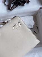 Hermes Kelly Pochette Handmade Bag In Nata Swift Calfskin - Image 9