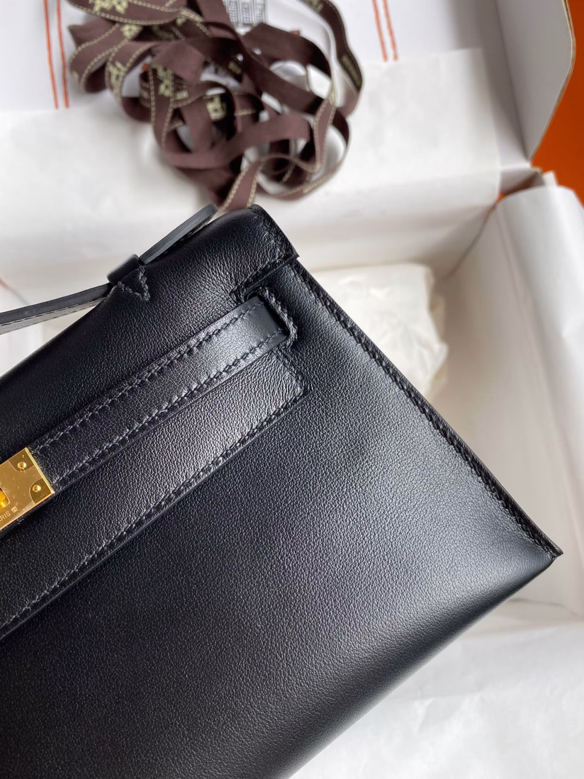 Hermes Kelly Pochette Handmade Bag In Black Swift Calfskin - Image 8
