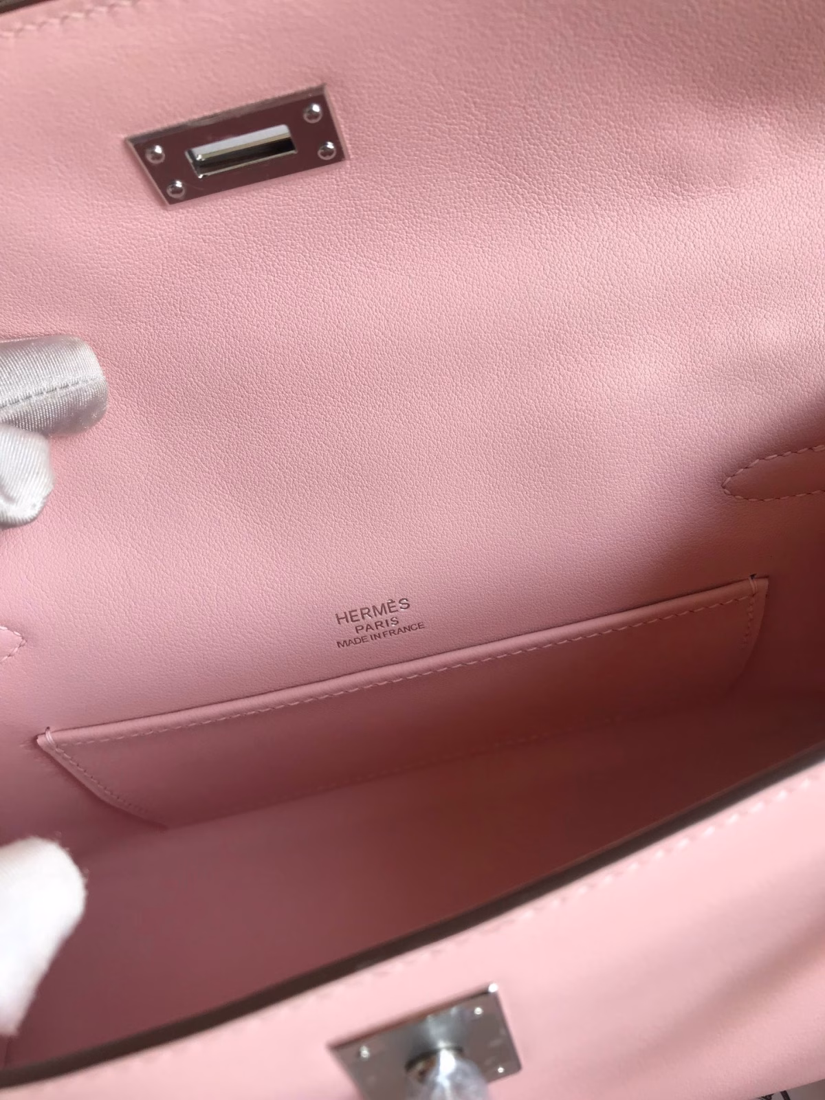 Hermes Kelly Pochette Handmade Bag In Rose Sakura Swift Calfskin - Image 6