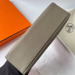 Hermes Kelly Pochette Handmade Bag In Taupe Swift Calfskin - Image 5