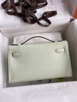 Hermes Kelly Pochette Handmade Bag In Vert Fizz Swift Calfskin - Image 5
