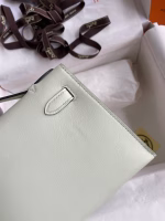 Hermes Kelly Pochette Handmade Bag In Vert Fizz Swift Calfskin - Image 4
