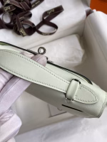 Hermes Kelly Pochette Handmade Bag In Vert Fizz Swift Calfskin - Image 2