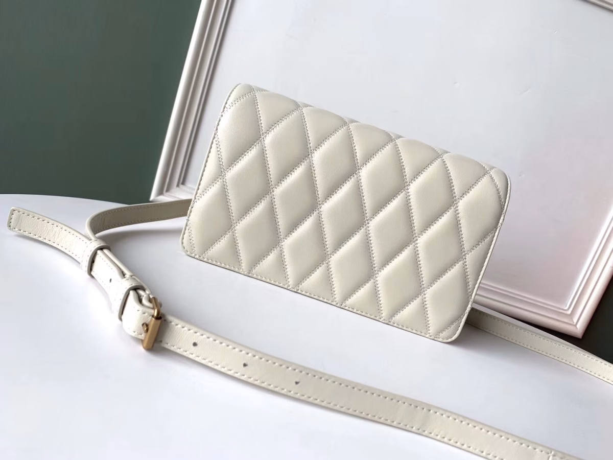 Saint Laurent Angie Chain Bag In White Diamond Lambskin - Image 10