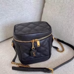 Saint Laurent 80's Vanity Bag In Black Quilted Grained Leather - Image 6