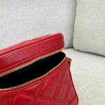 Saint Laurent 80's Vanity Bag In Red Quilted Grained Leather - Image 6