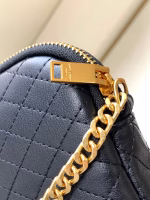 Saint Laurent Gaby Zipped Pouch in Black Quilted Lambskin - Image 5