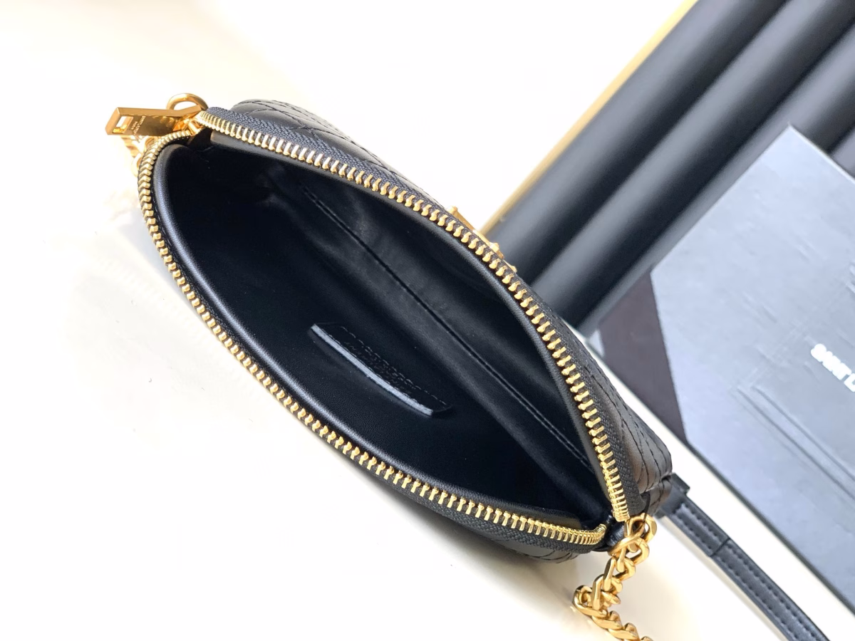 Saint Laurent Gaby Zipped Pouch in Black Quilted Lambskin - Image 10