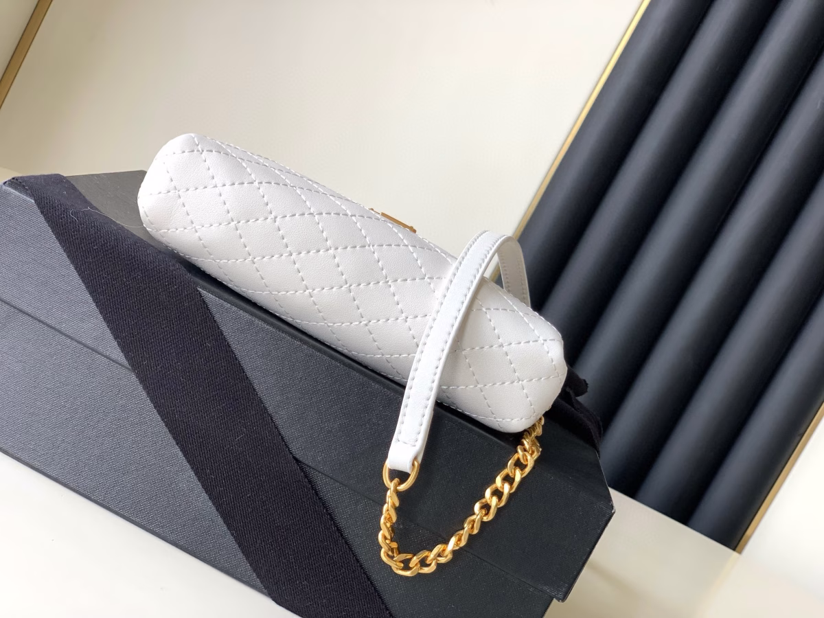 Saint Laurent Gaby Zipped Pouch in White Quilted Lambskin - Image 10