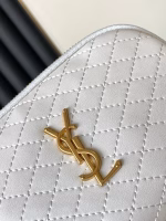 Saint Laurent Gaby Zipped Pouch in White Quilted Lambskin - Image 5