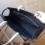 Saint Laurent Black Medium Manhattan Shopping Bag - Image 4