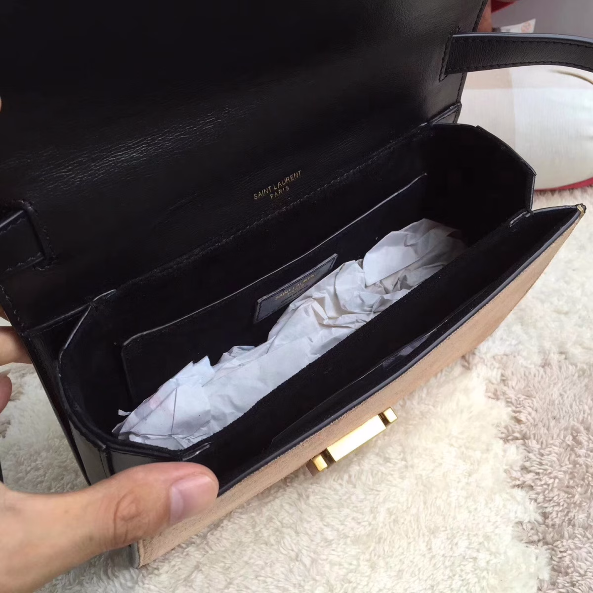 Saint Laurent Medium Bellechasse Bag In Black Leather And Taupe Suede - Image 5