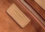 Saint Laurent Le 5 ? 7 Hobo Bag in Beige Smooth Leather - Image 3