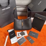 Saint Laurent Le 5 ¨¤ 7 Hobo Bag In Black Leather - Image 6