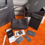 Saint Laurent Le 5 ¨¤ 7 Hobo Bag In Black Crocodile-embossed Leather - Image 9