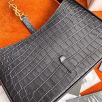 Saint Laurent Le 5 ¨¤ 7 Hobo Bag In Black Crocodile-embossed Leather - Image 7
