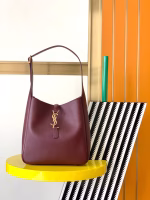 Saint Laurent Le 5 ? 7 Soft Small Shoulder Bag in Bordeaux Leather - Image 6