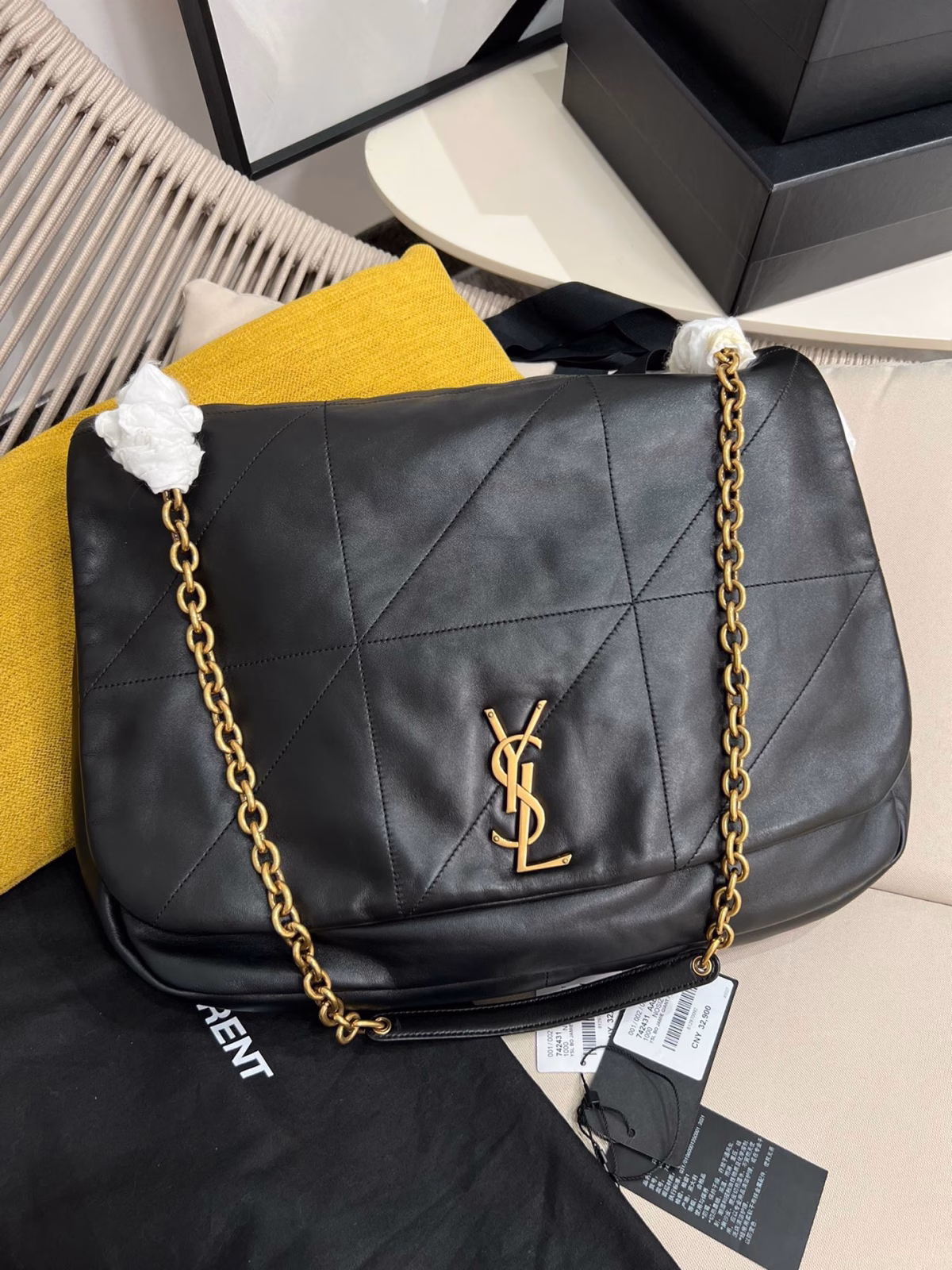 Saint Laurent Jamie 4.3 Shoulder Bag In Black Lambskin - Image 11