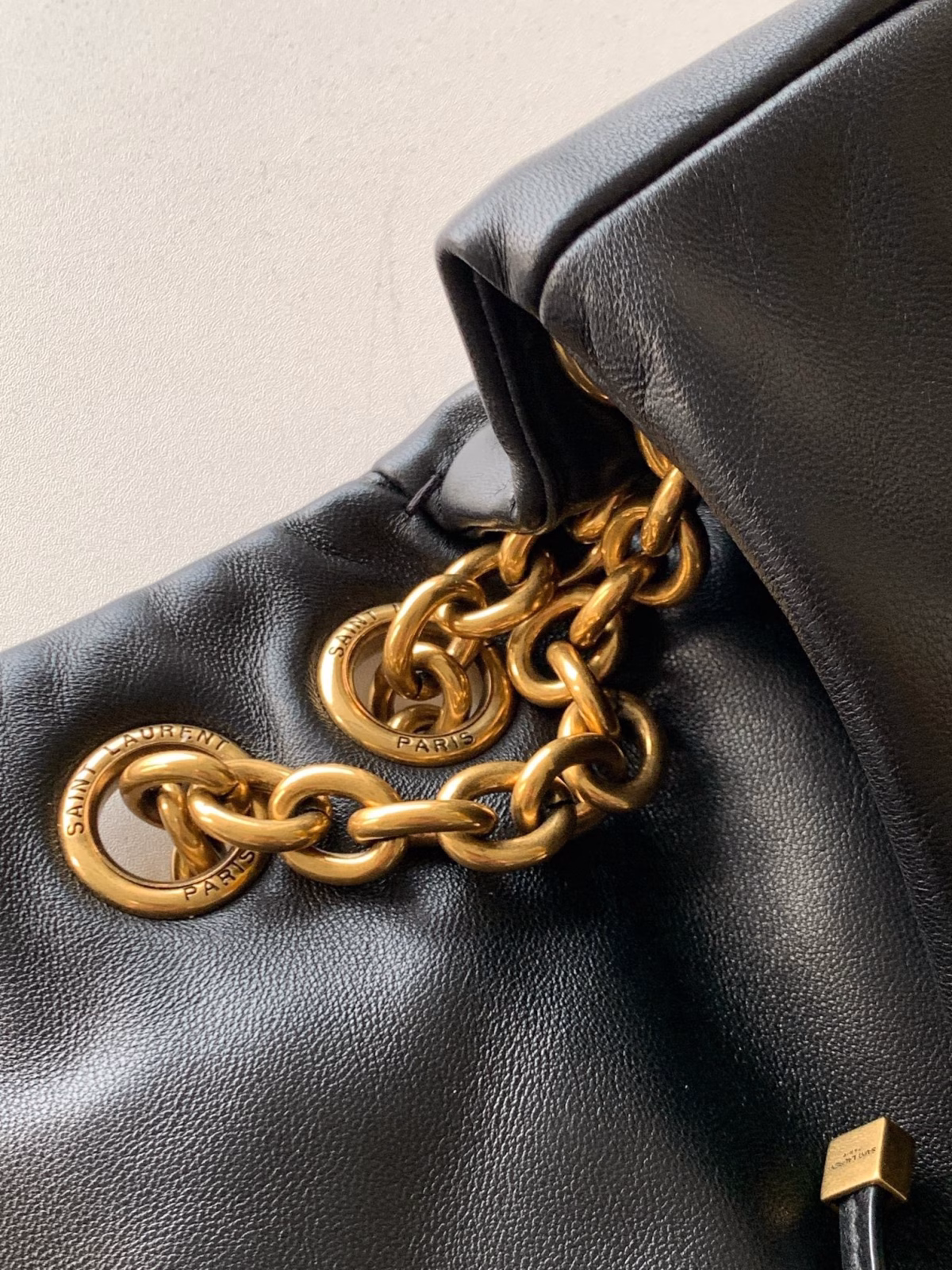 Saint Laurent Jamie 4.3 Shoulder Bag In Black Lambskin - Image 4