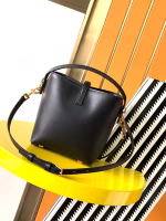 Saint Laurent Le 37 Mini Bucket Bag in Black Leather - Image 5