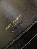 Saint Laurent Le 37 Small Bucket Bag in Black Leather - Image 4