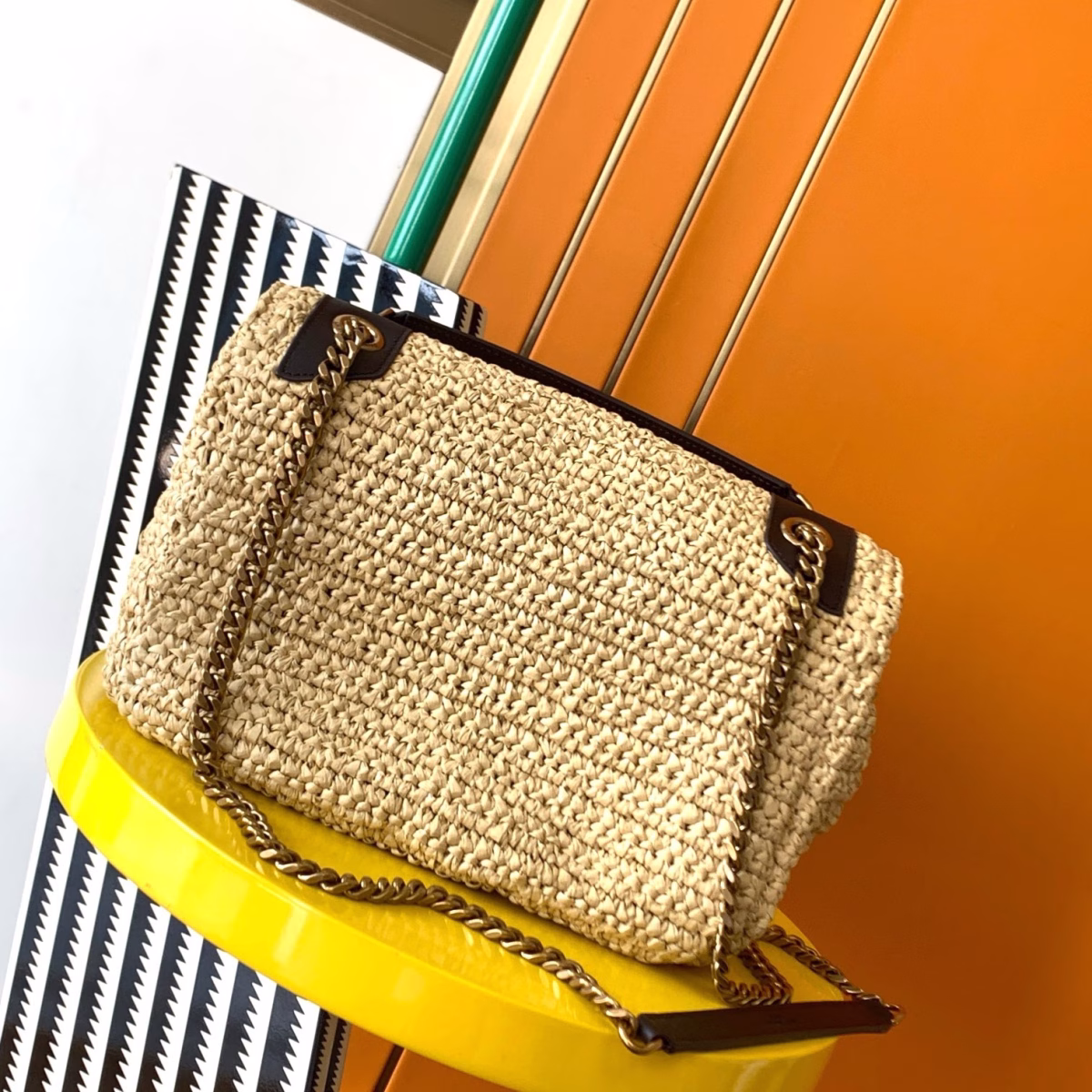 Saint Laurent Niki Medium Bag in Naturel Raffia - Image 5