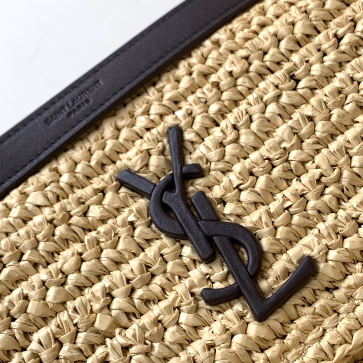 Saint Laurent Niki Medium Bag in Naturel Raffia - Image 4